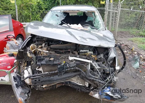 2018 Nissan Rogue S/Sl из США, поврежденный, VIN 5N1AT2MT1JC710211